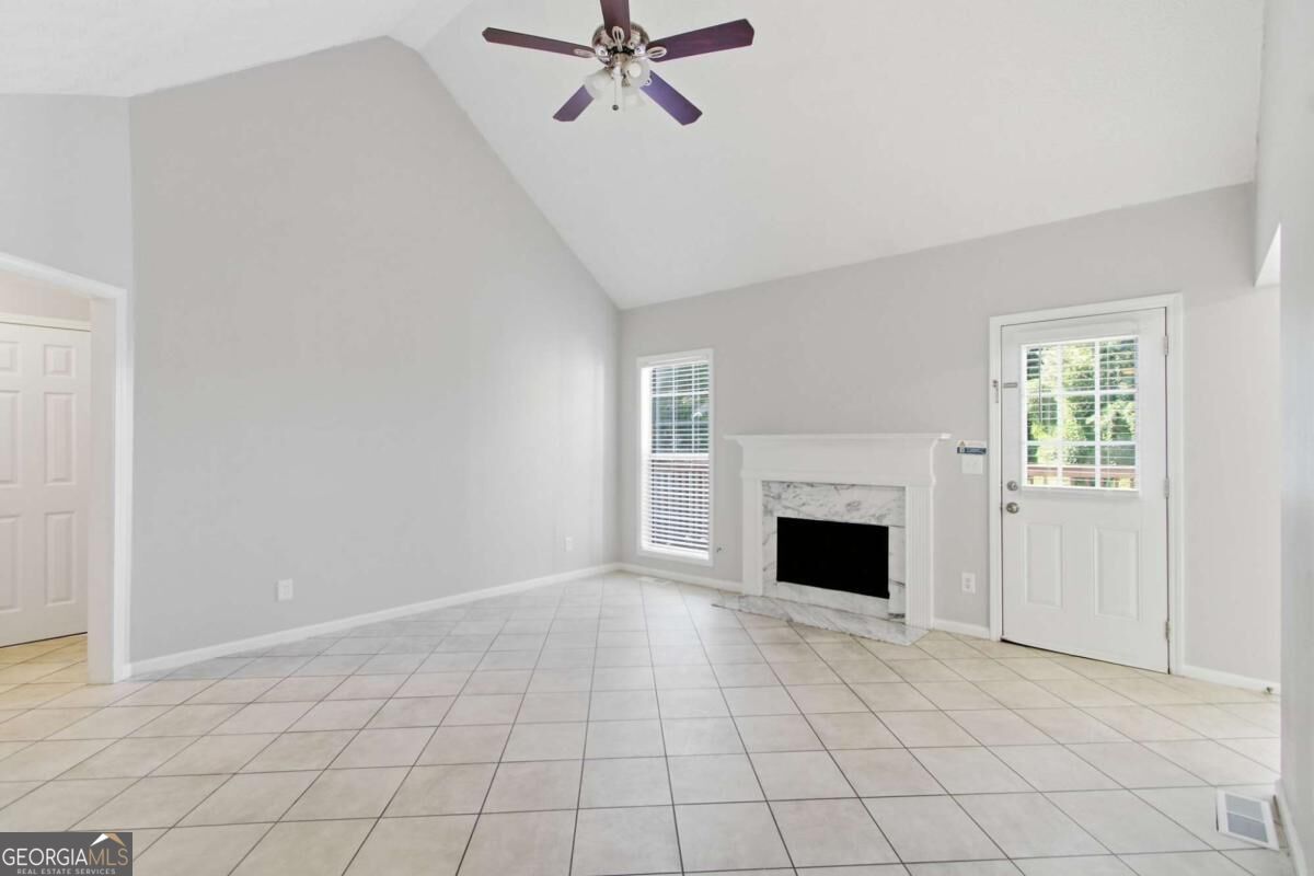 6845 Sarah Drive Property Photo 7