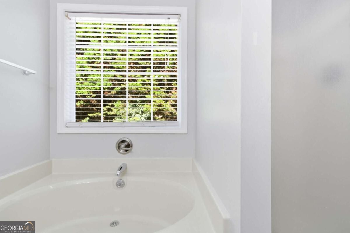 6845 Sarah Drive Property Photo 23