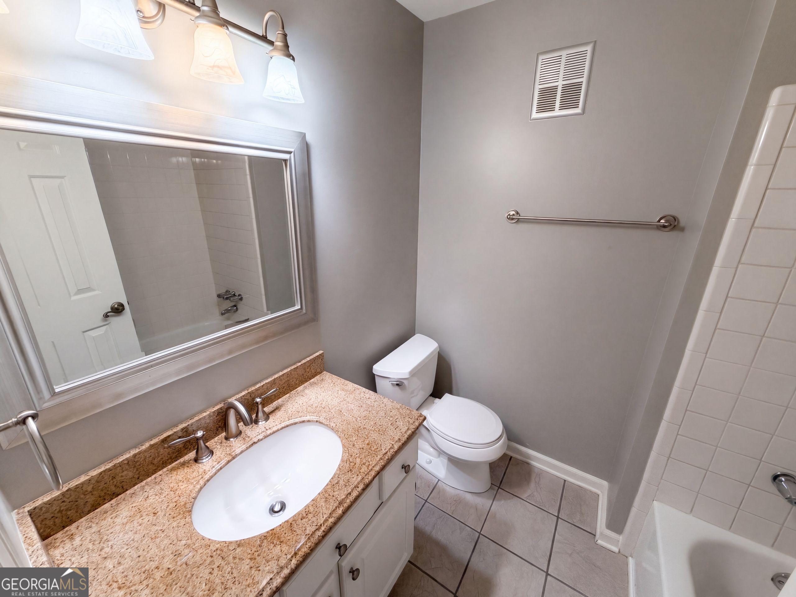 2090 River Heights Walk Se Property Photo 24