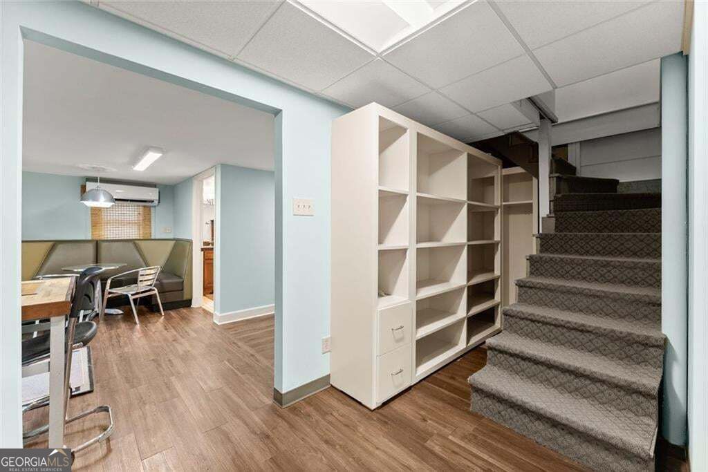 1049 Park Street Property Photo 11
