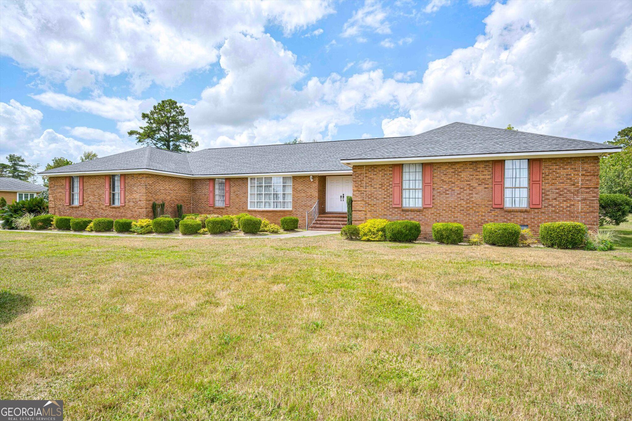 1509 Weaver Drive Property Photo 1