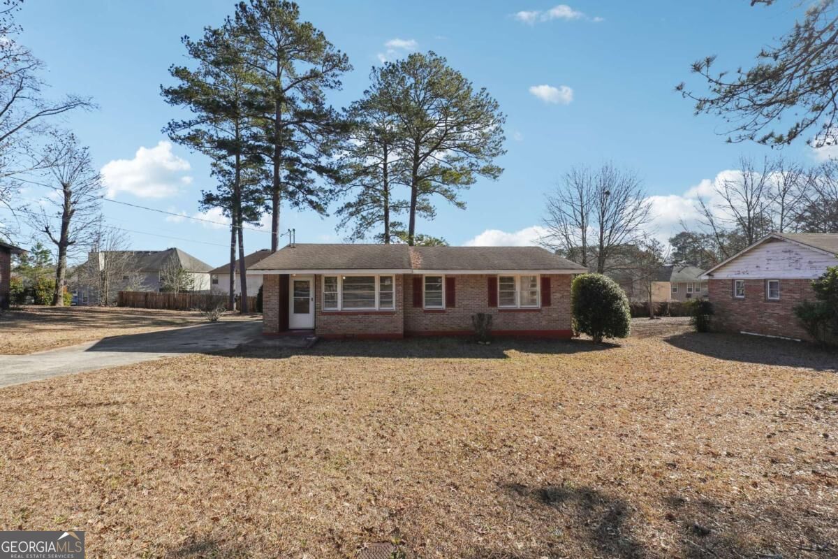 8554 Taylor Road Property Photo 2