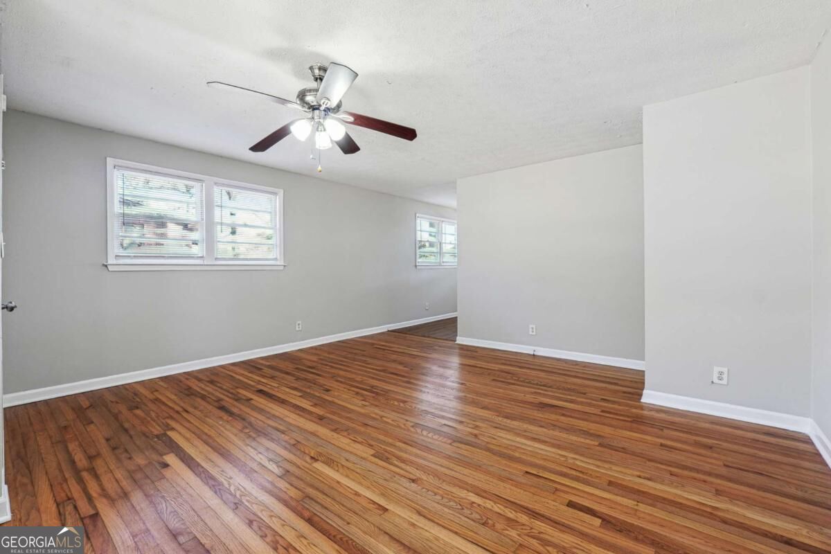 8554 Taylor Road Property Photo 6