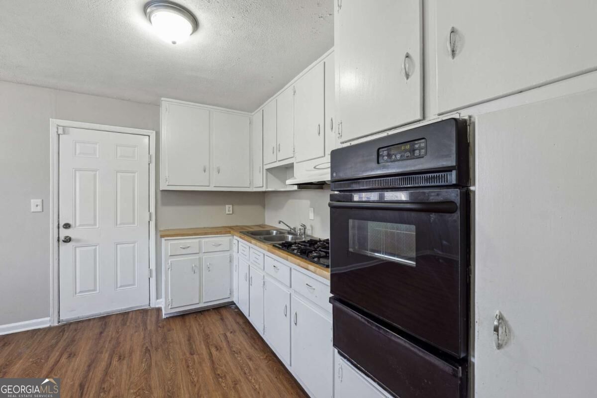 8554 Taylor Road Property Photo 14