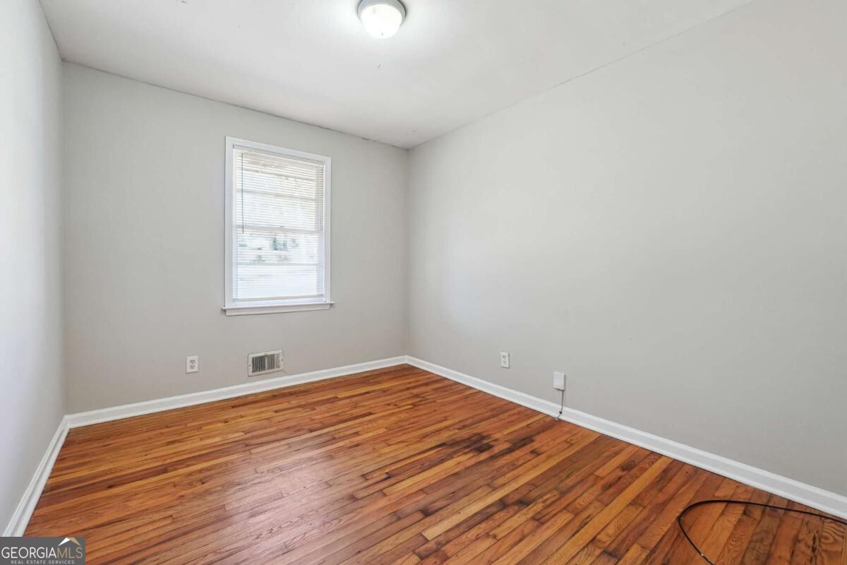 8554 Taylor Road Property Photo 17
