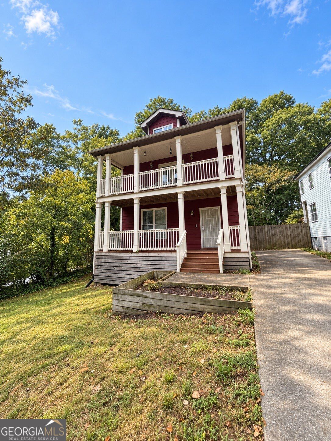 488 Third Avenue Property Photo 1