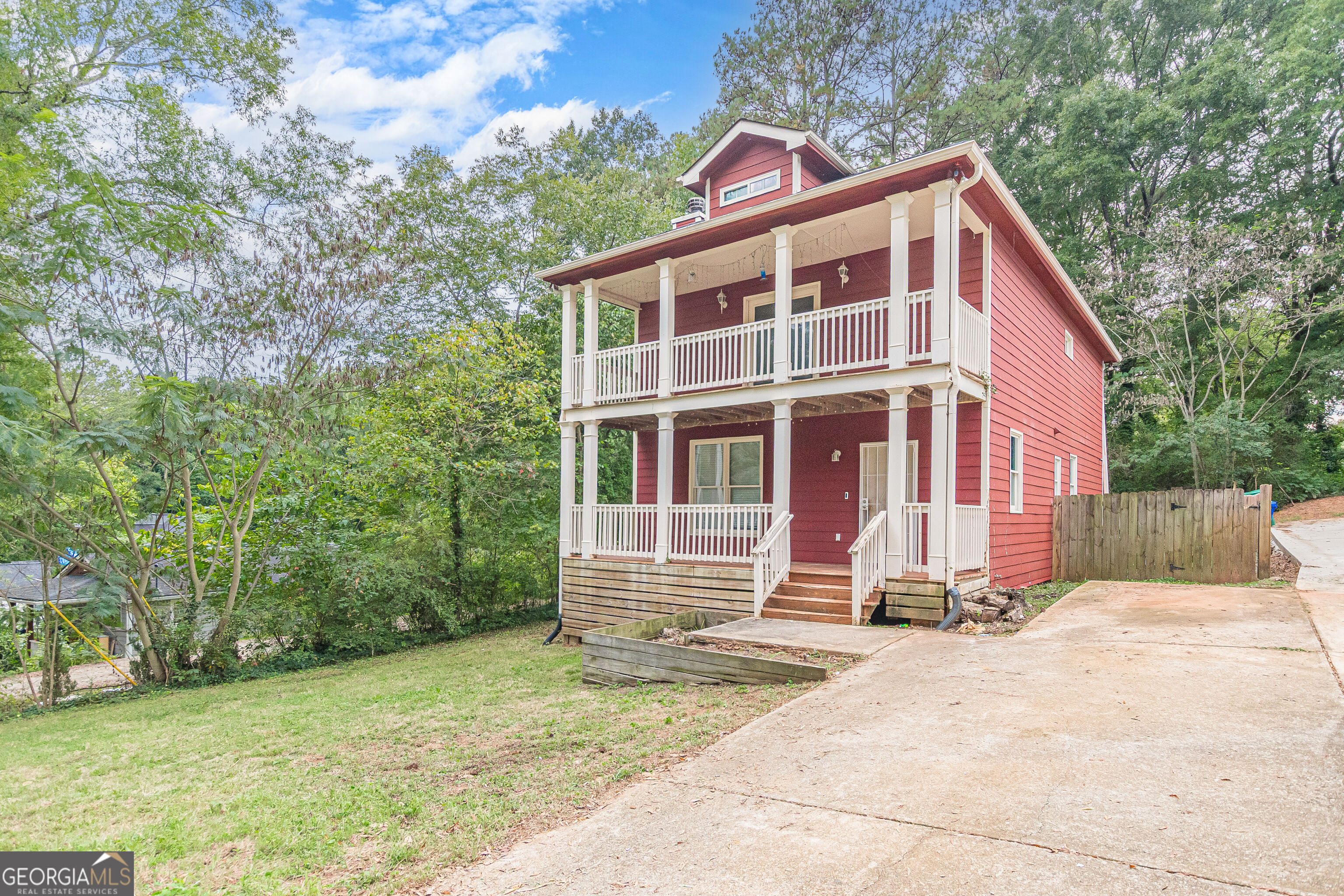488 Third Avenue Property Photo 2