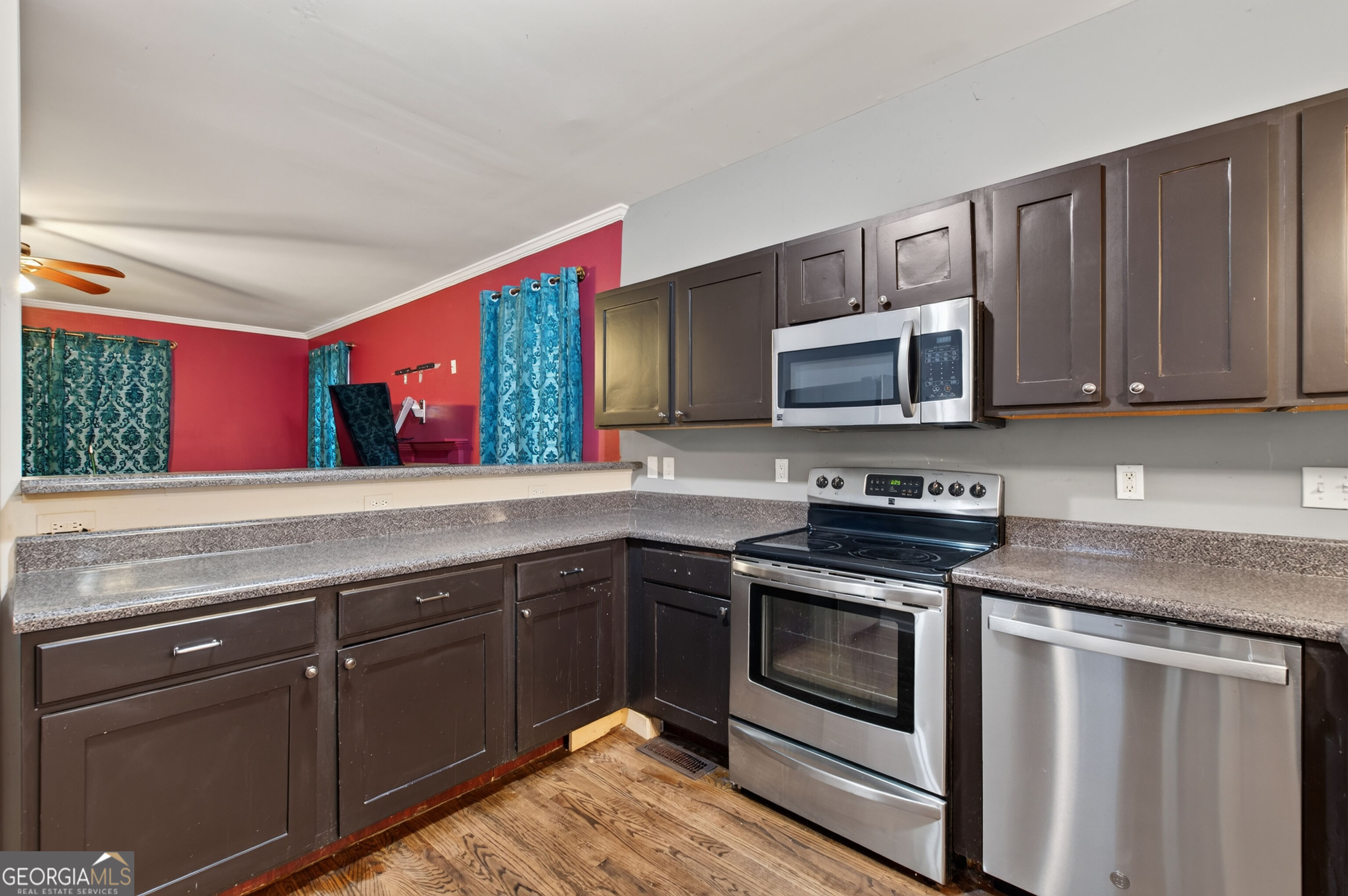 488 Third Avenue Property Photo 26