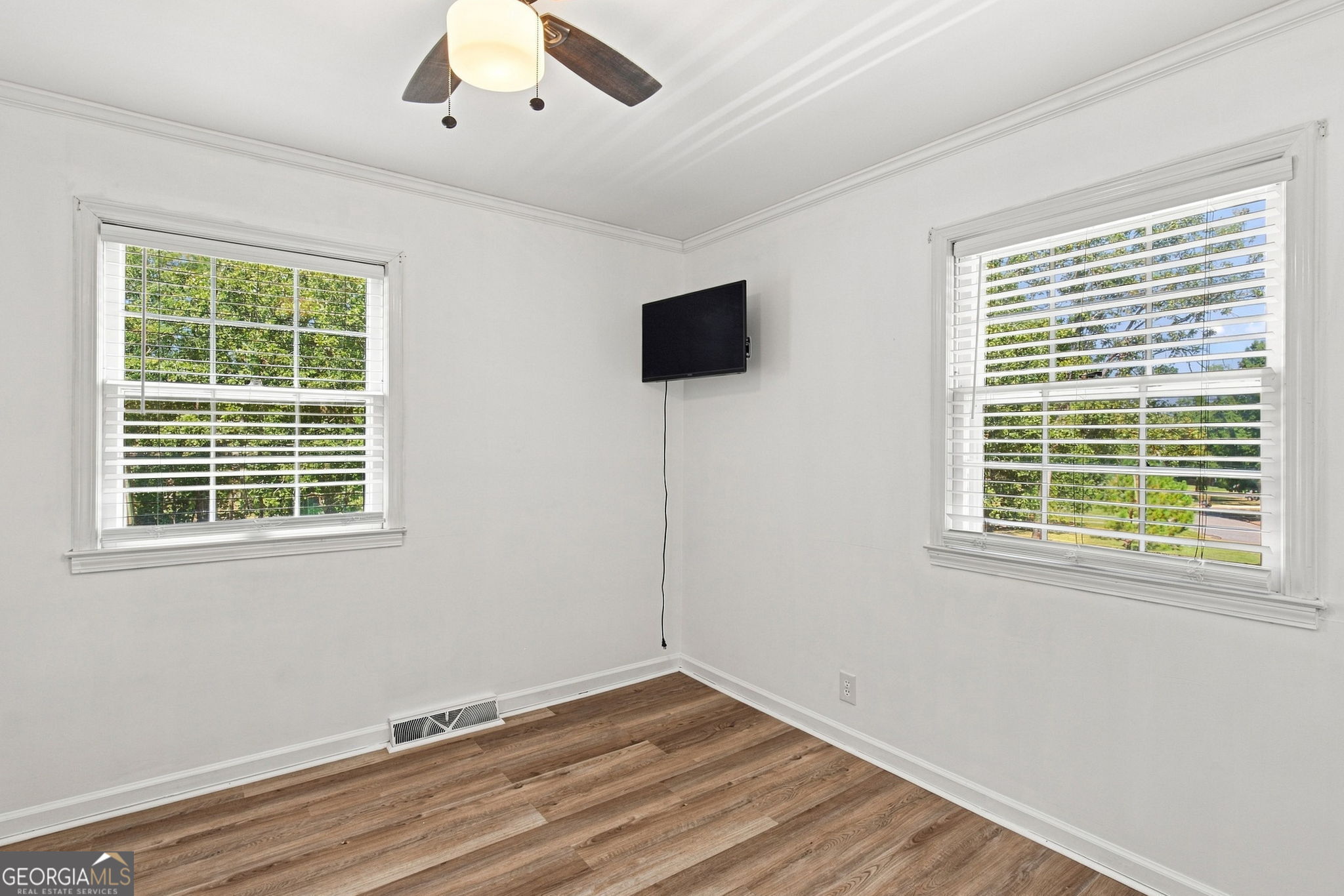 108 E Creekview Drive Sw Property Photo 45