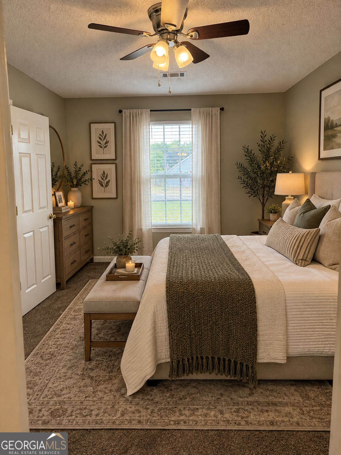 604 Regal Road Property Photo 8