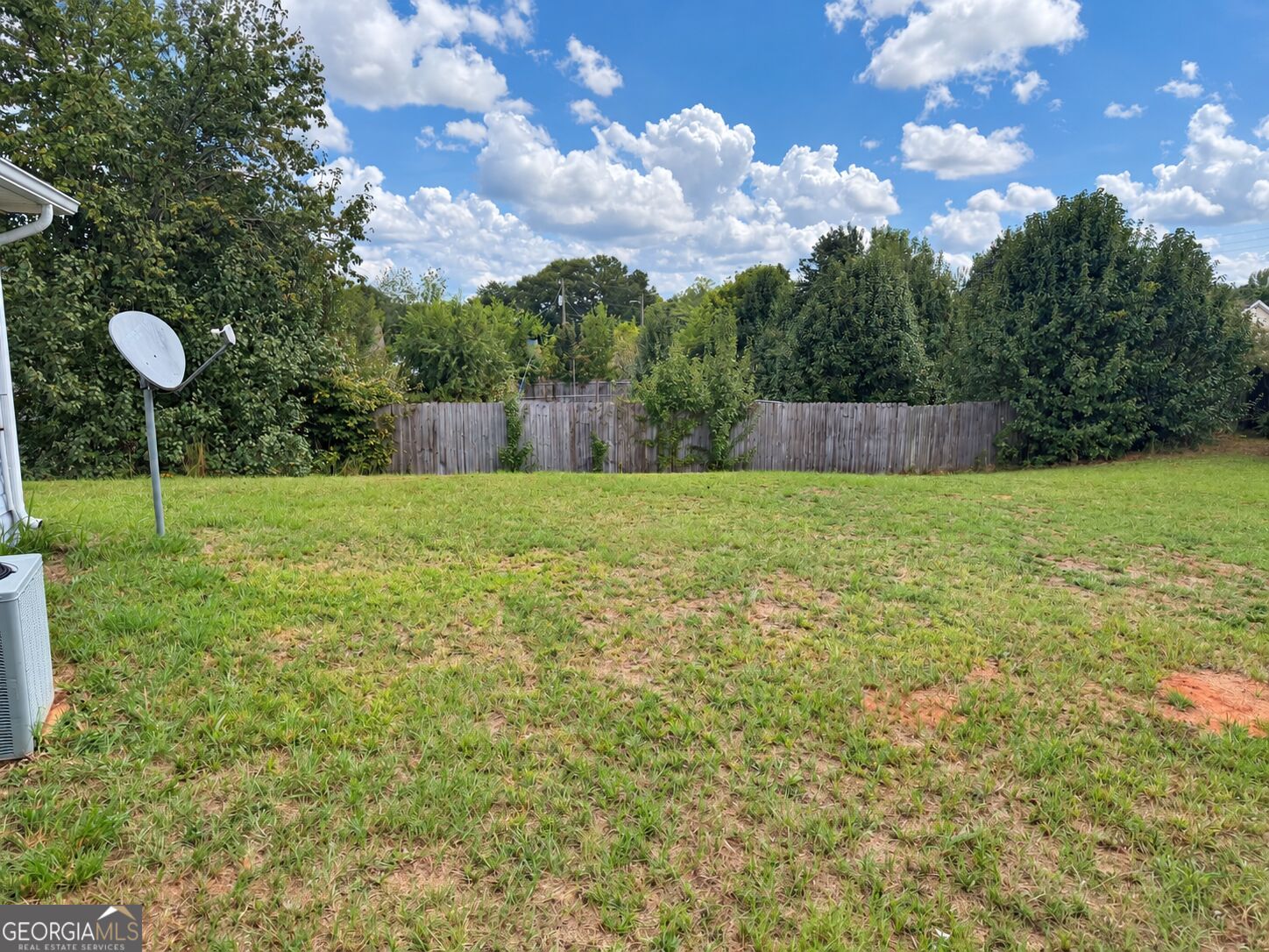 604 Regal Road Property Photo 13