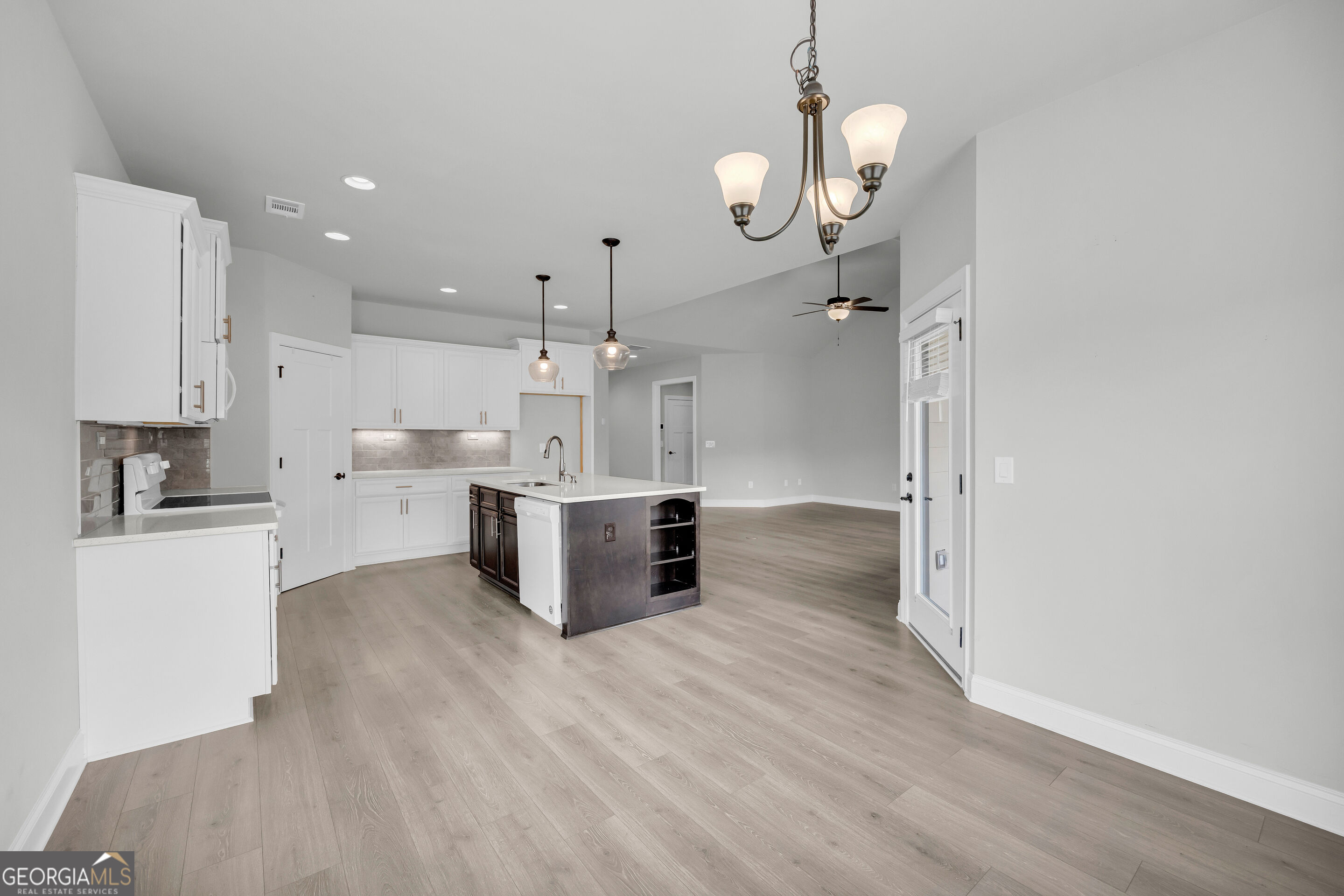 246 Club Drive Property Photo 17