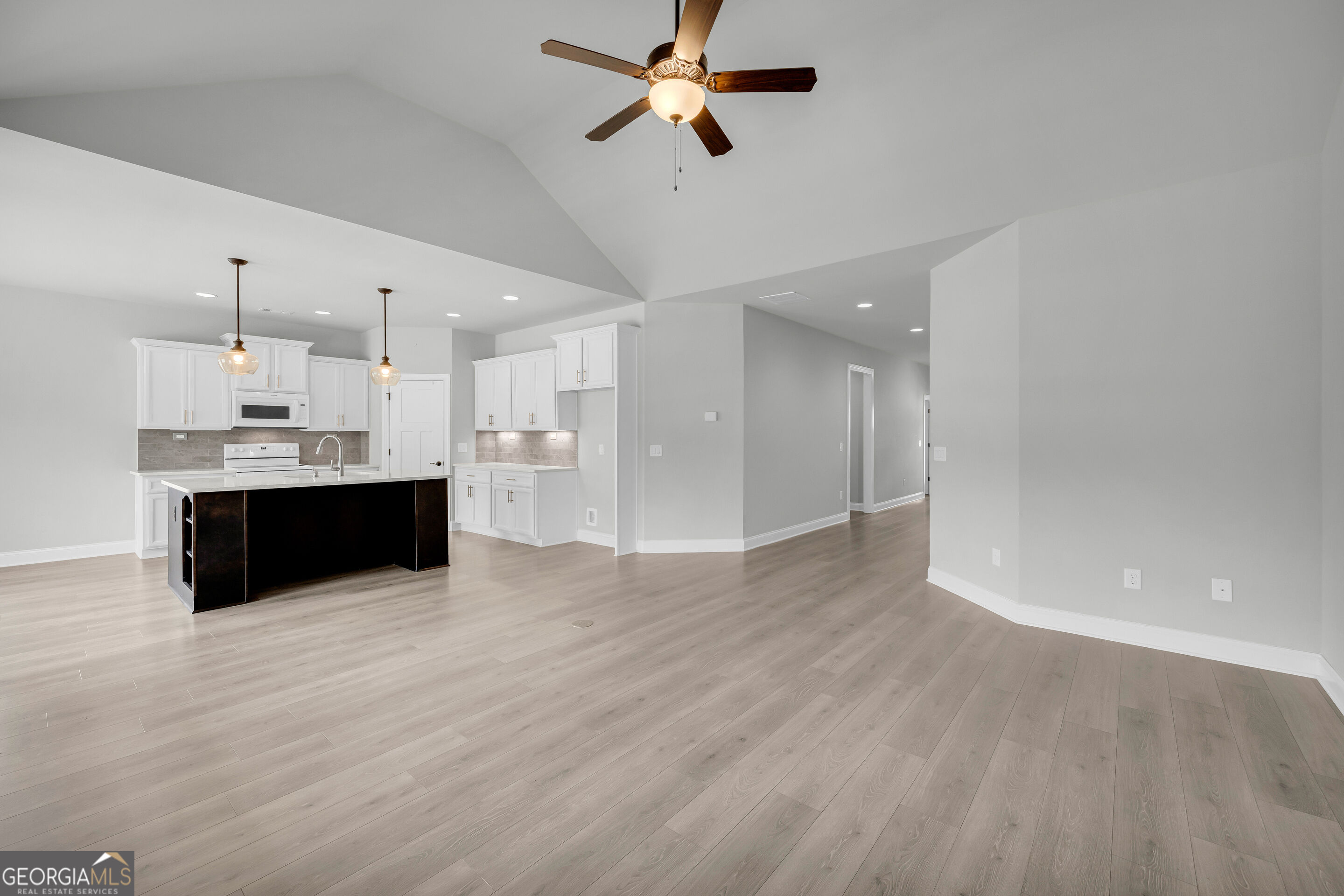 246 Club Drive Property Photo 19