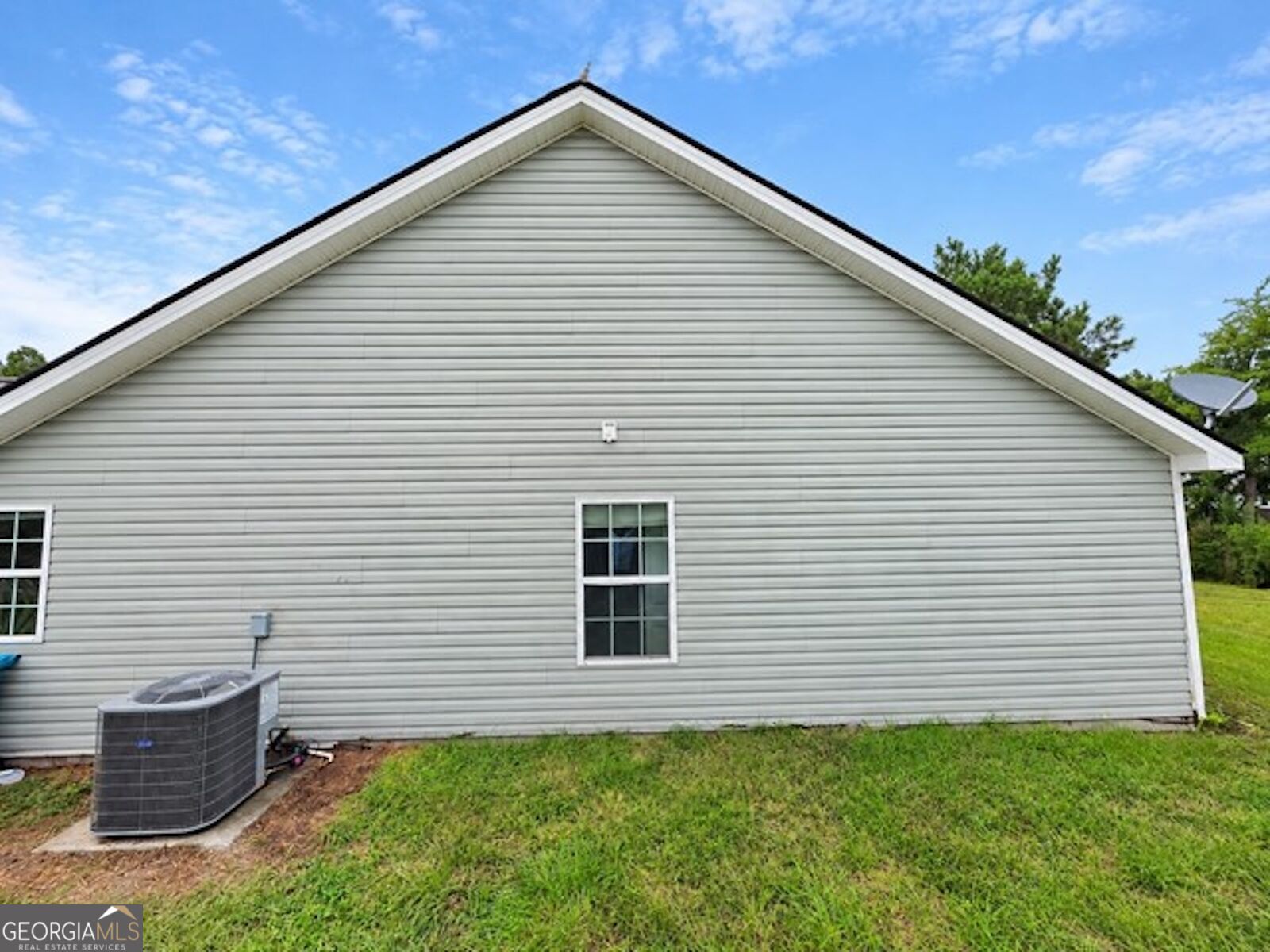 214 Archer Road Property Photo 4