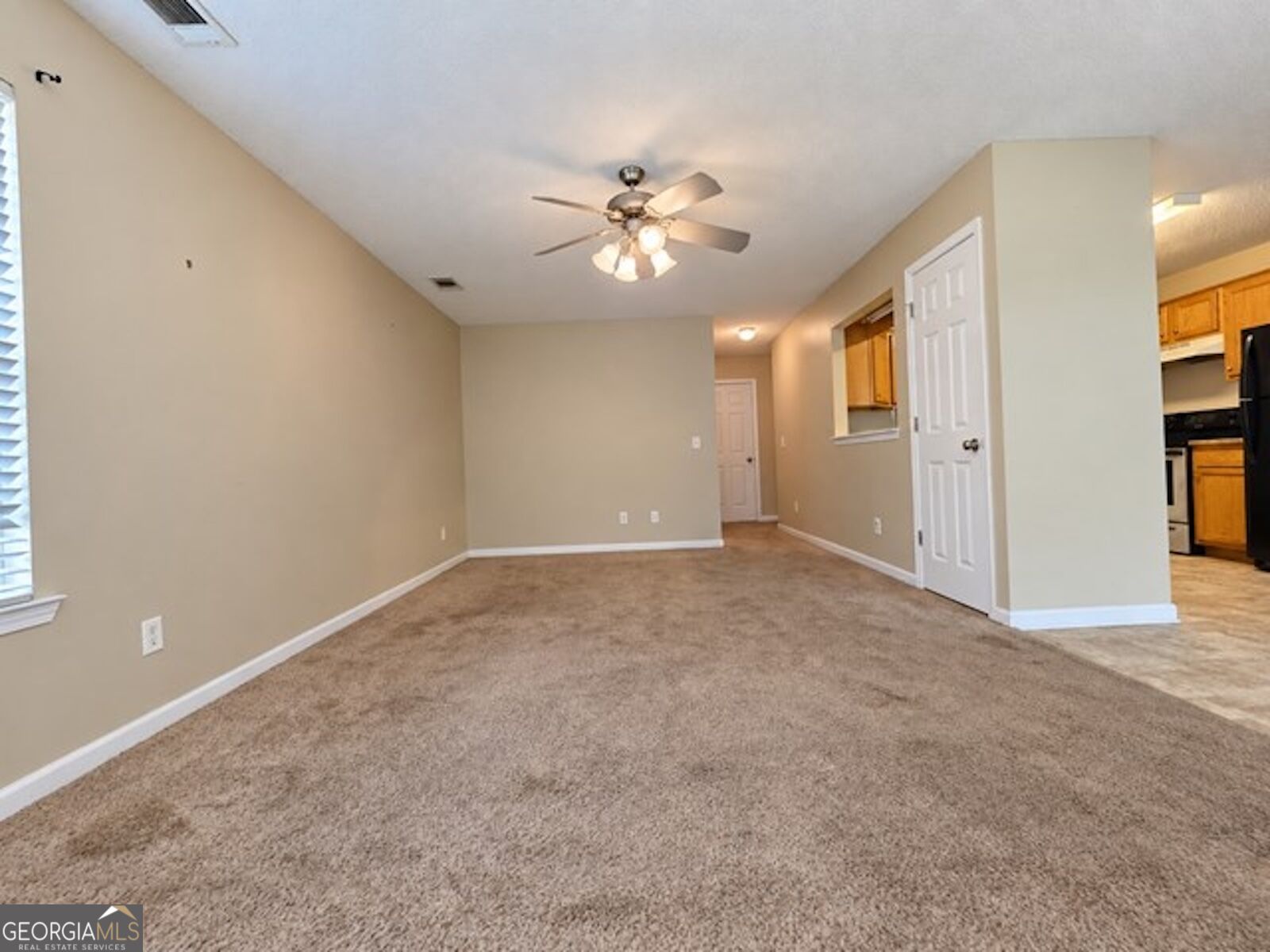214 Archer Road Property Photo 8