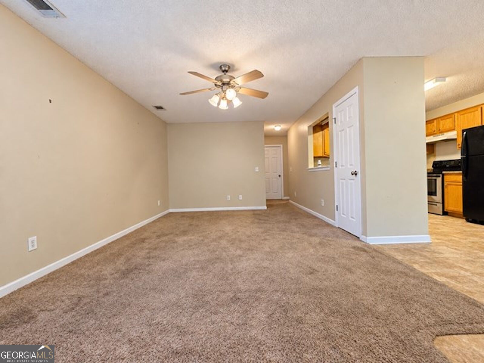 214 Archer Road Property Photo 10