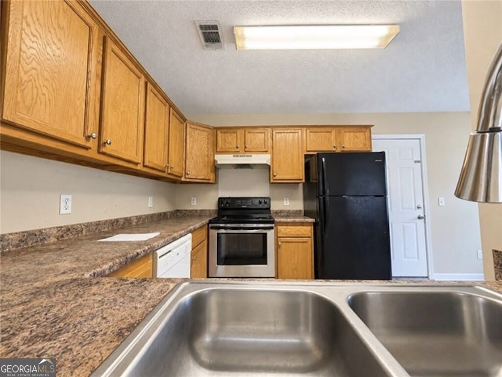 214 Archer Road Property Photo 15