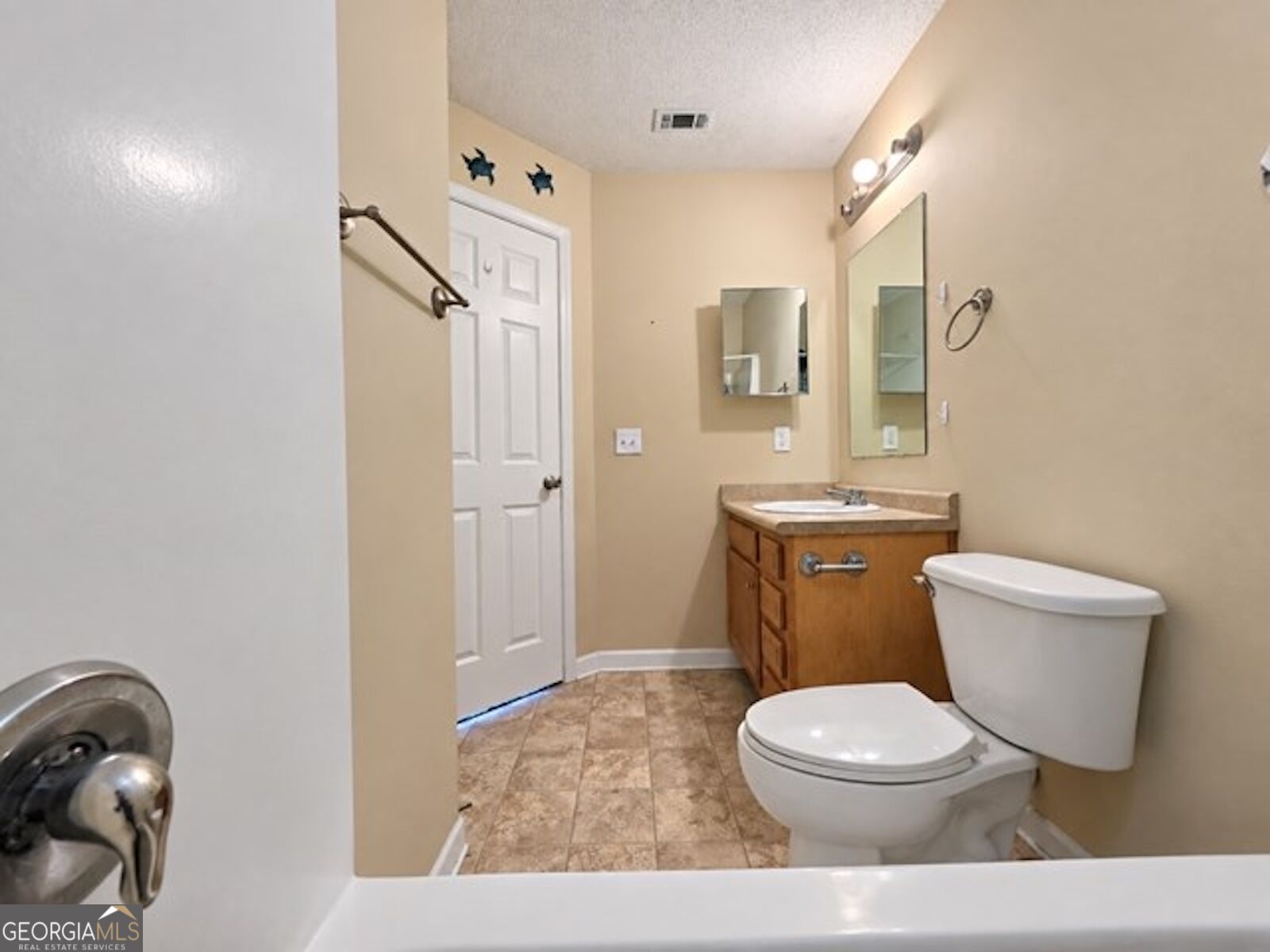 214 Archer Road Property Photo 28