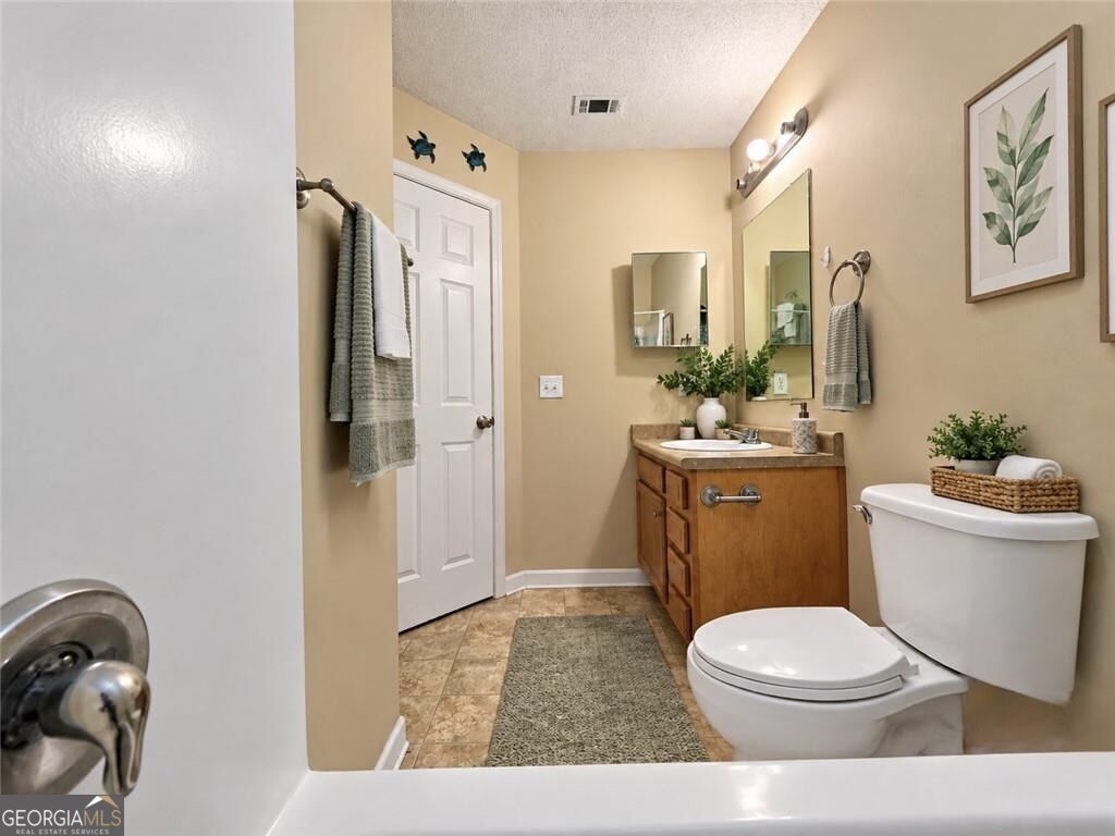 214 Archer Road Property Photo 29