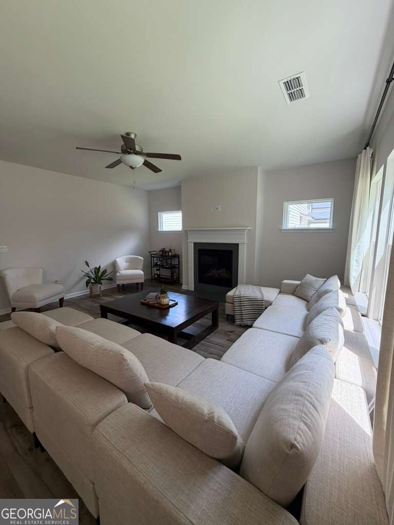 4211 Dean Grove Way Property Photo 10