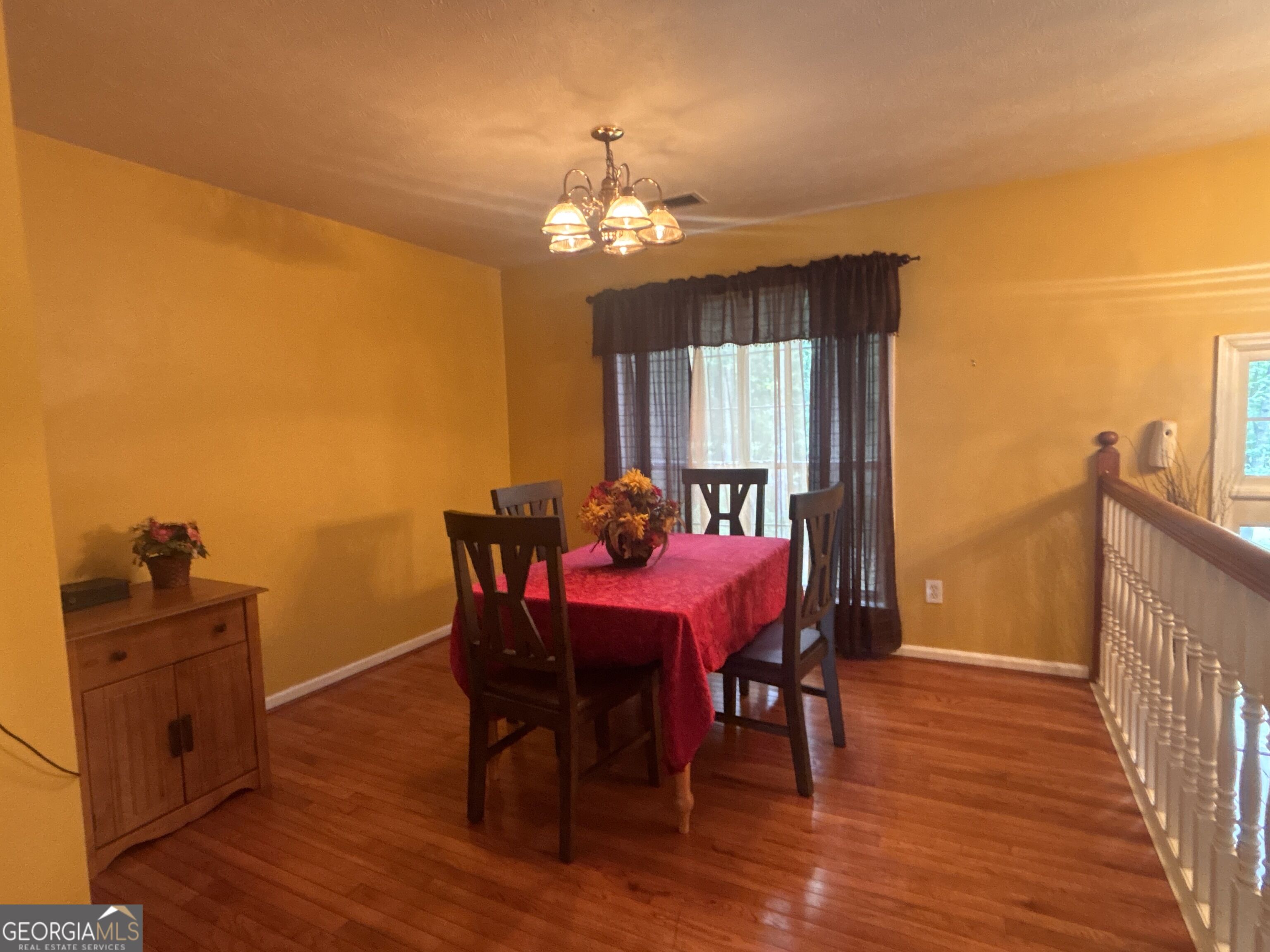 40 Happy Valley Court Property Photo 4