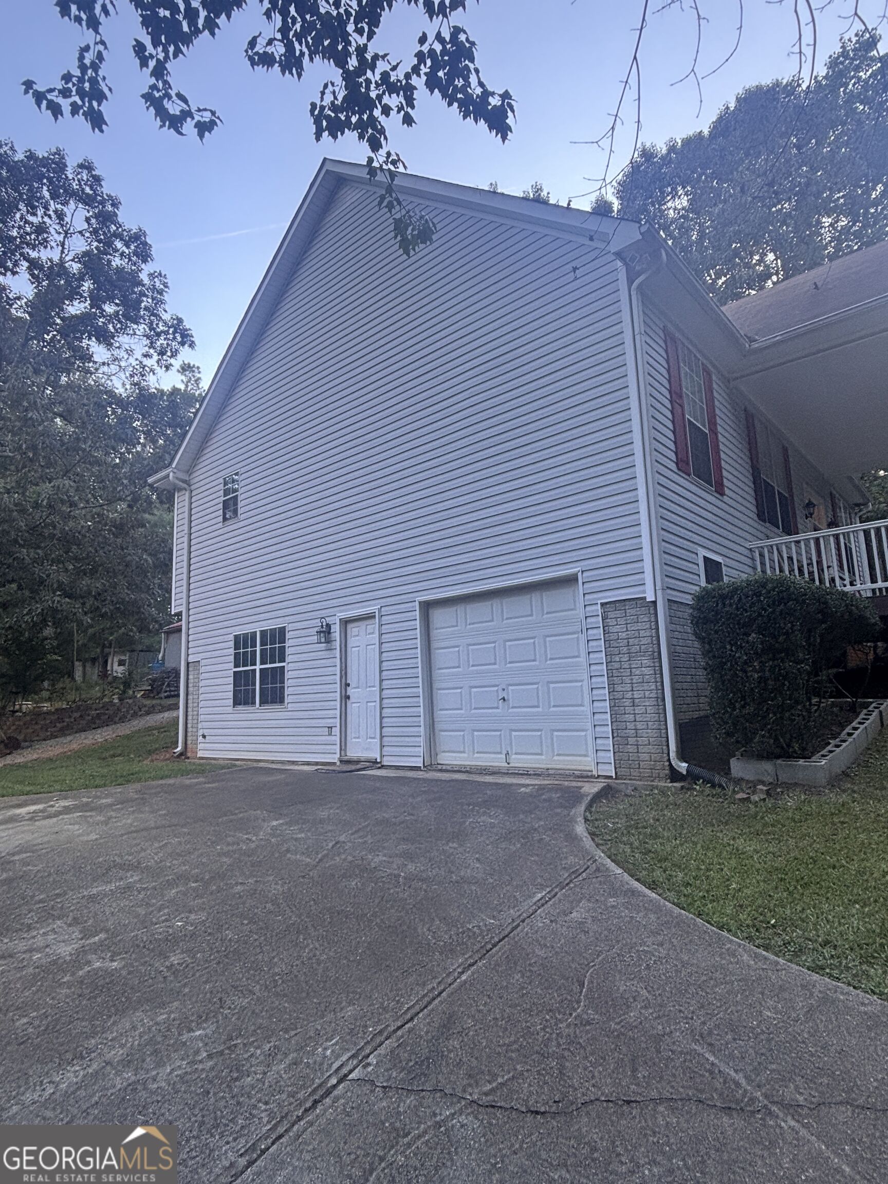 40 Happy Valley Court Property Photo 28
