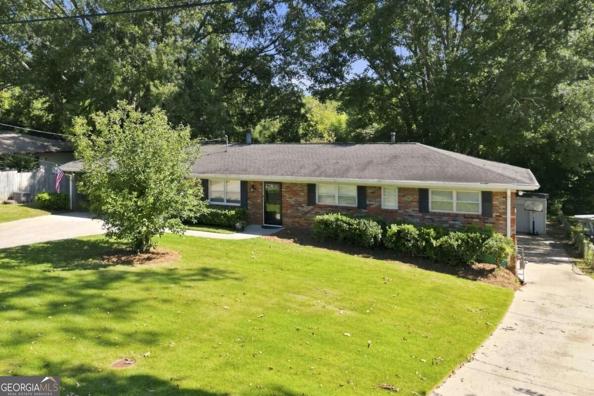 3388 Sanford Drive Property Photo 1