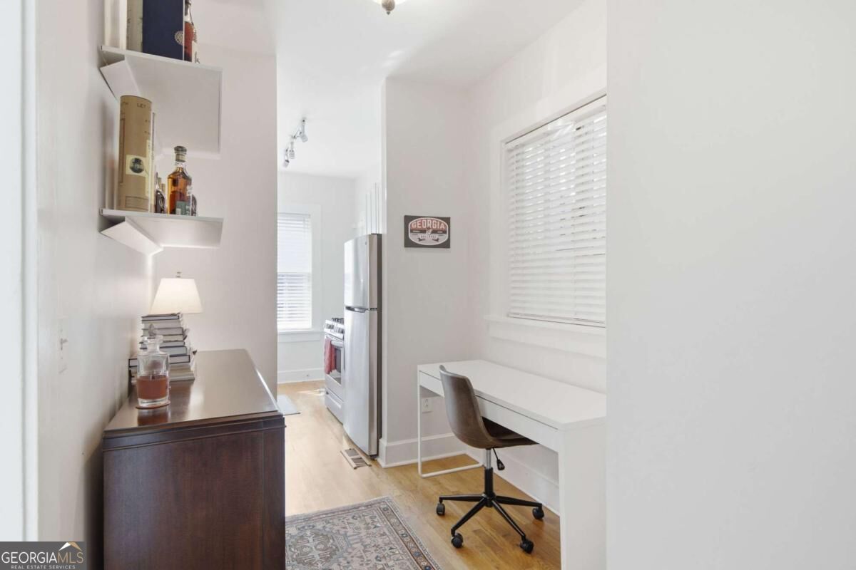 798 Frederica Street Ne # 1 Property Photo 8