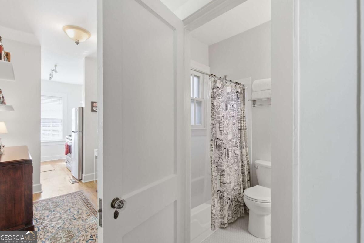 798 Frederica Street Ne # 1 Property Photo 10