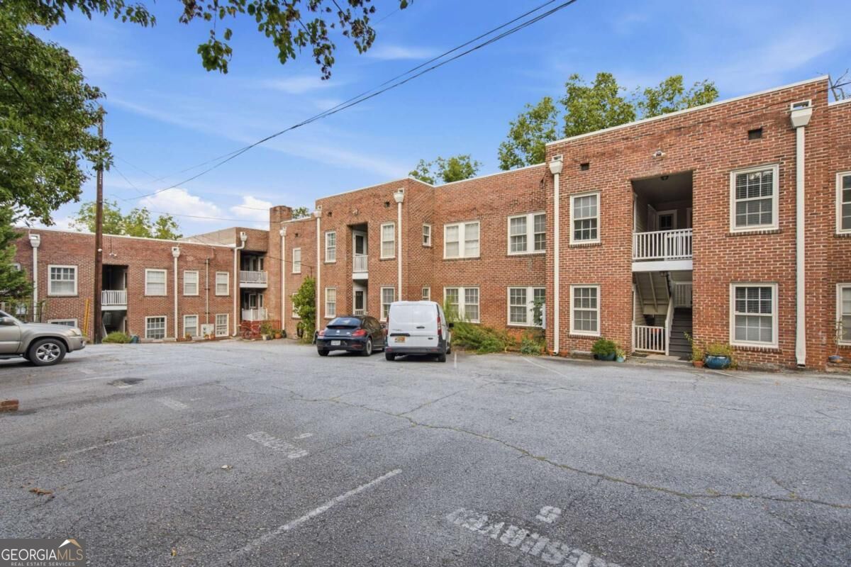 798 Frederica Street Ne # 1 Property Photo 22