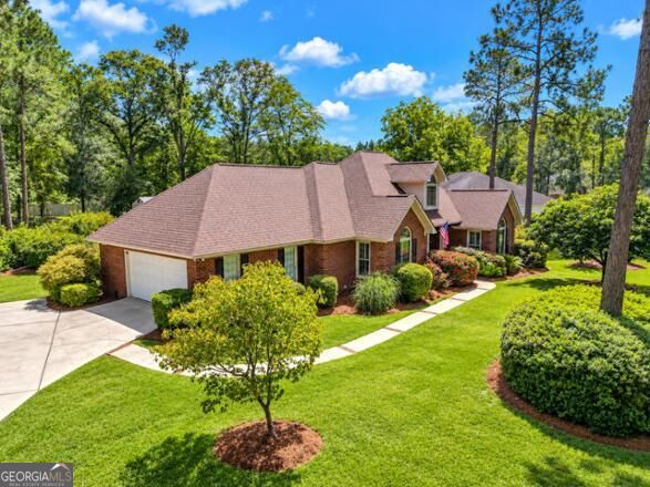 200 Princeton Way Property Photo 1