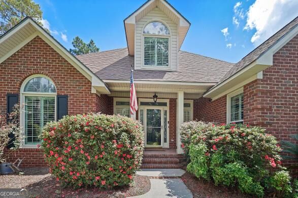200 Princeton Way Property Photo 4