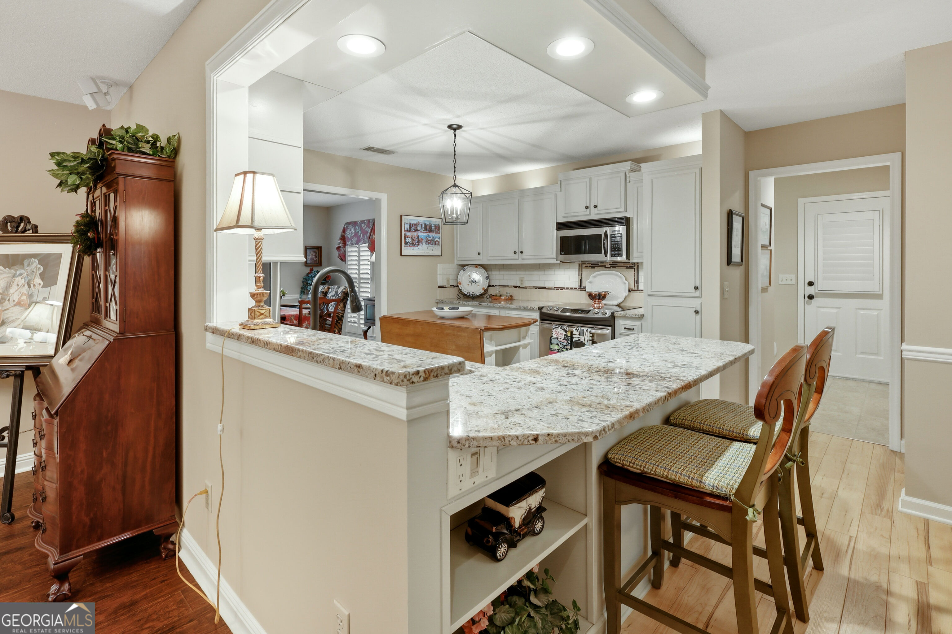 200 Princeton Way Property Photo 12