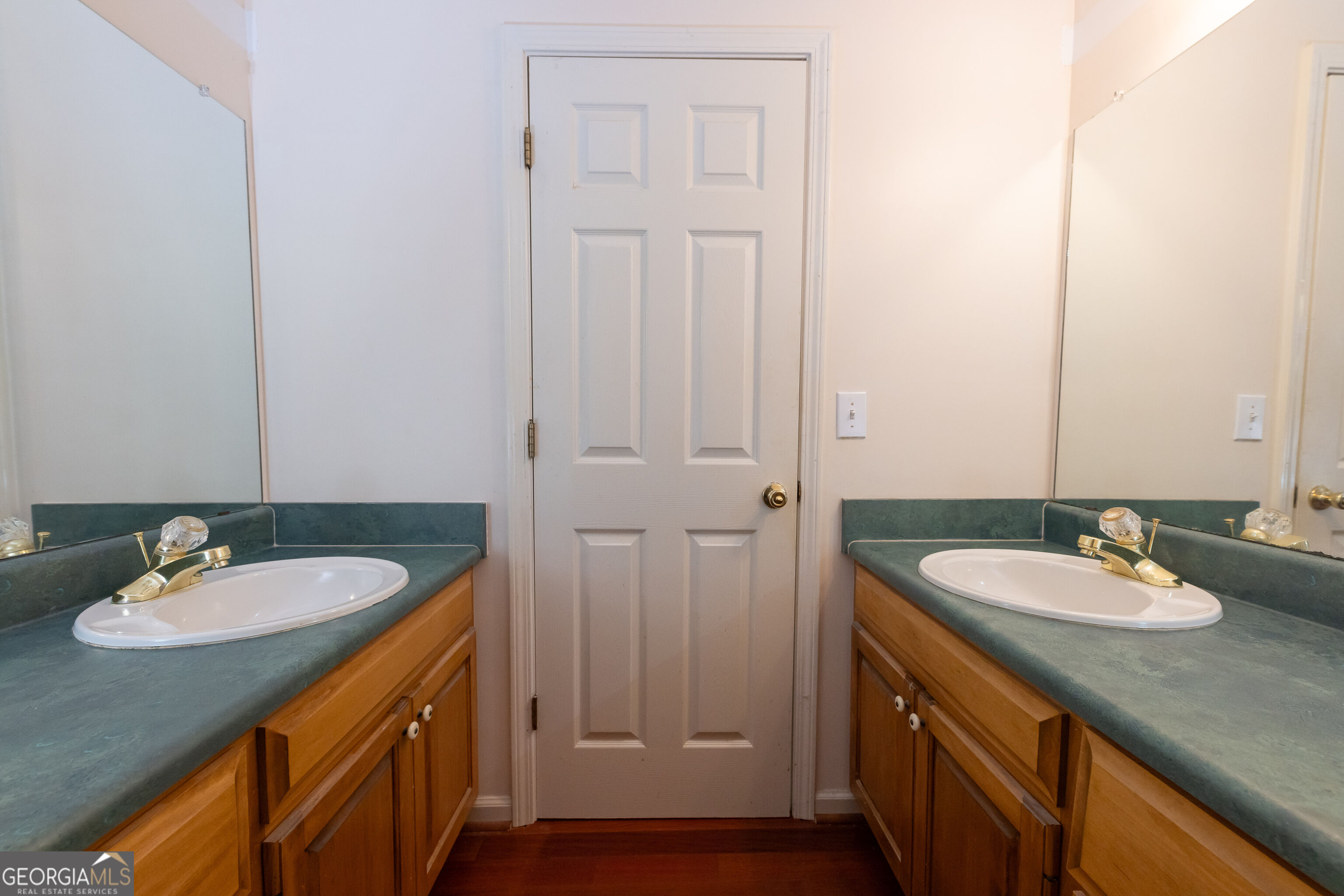 126 Shasta Drive Property Photo 31