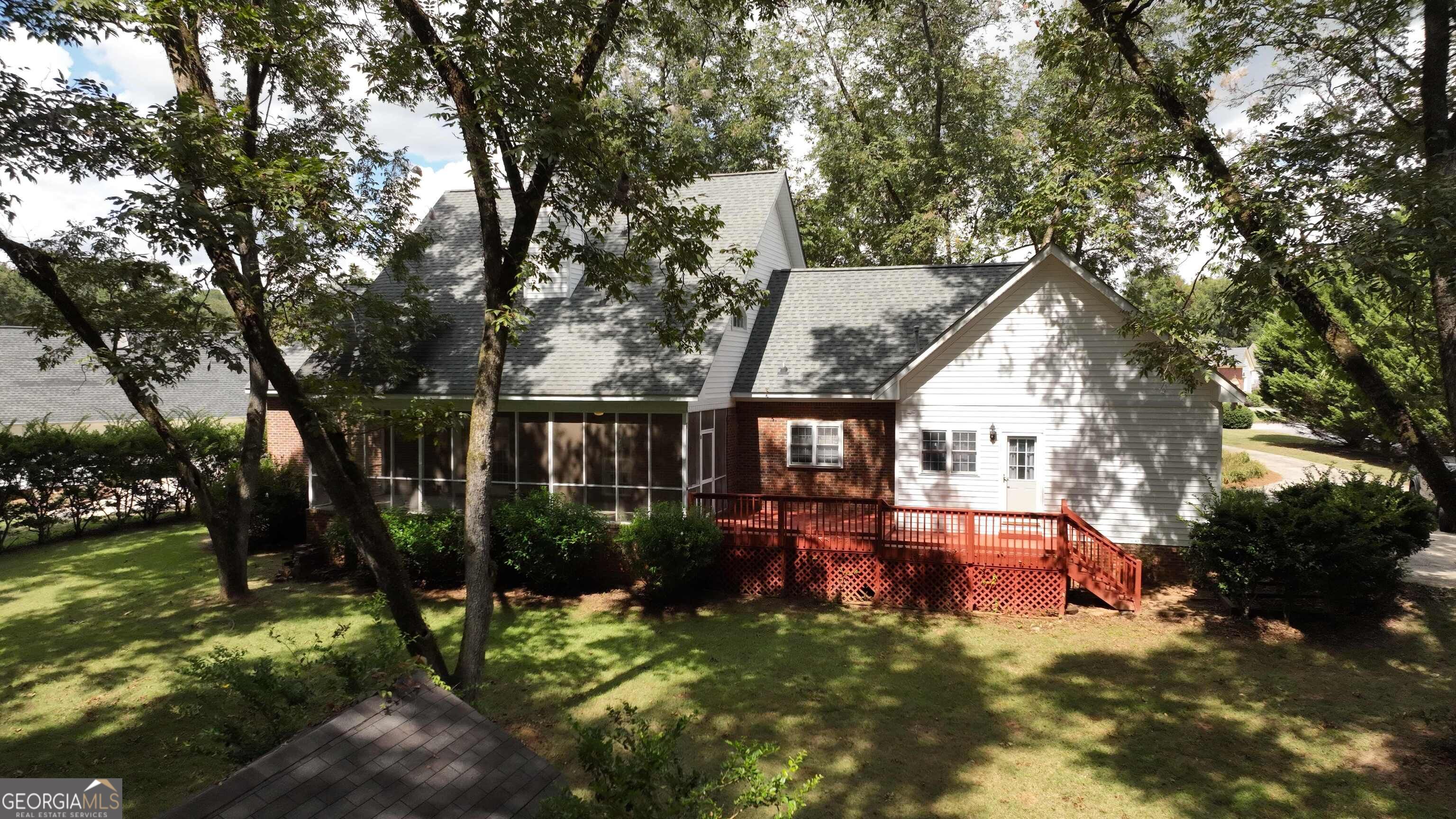 126 Shasta Drive Property Photo 53