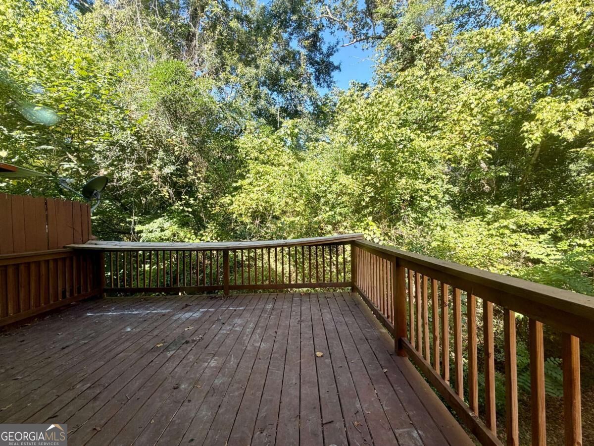 129 Eaglewood Way Property Photo 13
