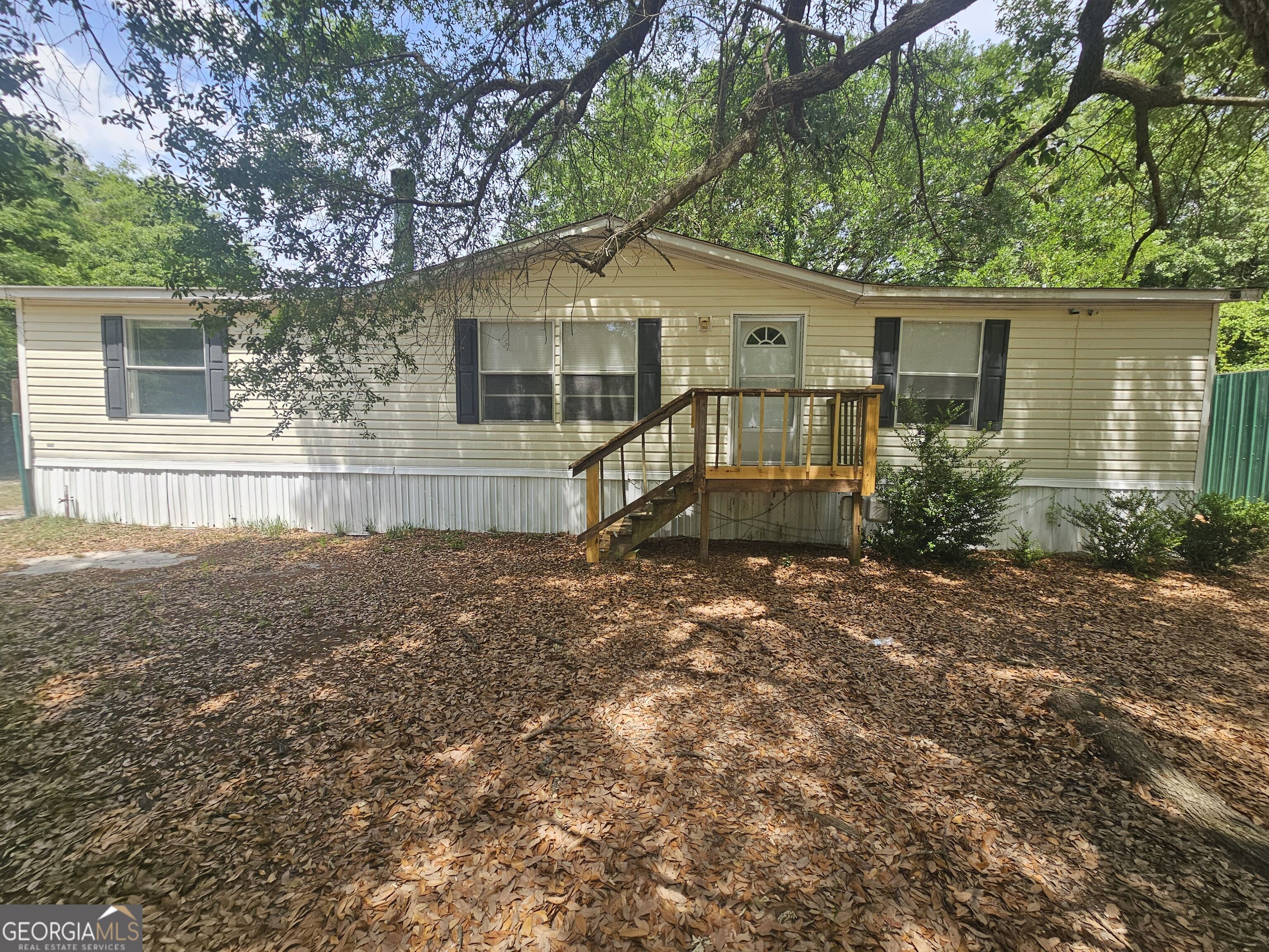 33 Sherwood Drive Se Property Photo 1