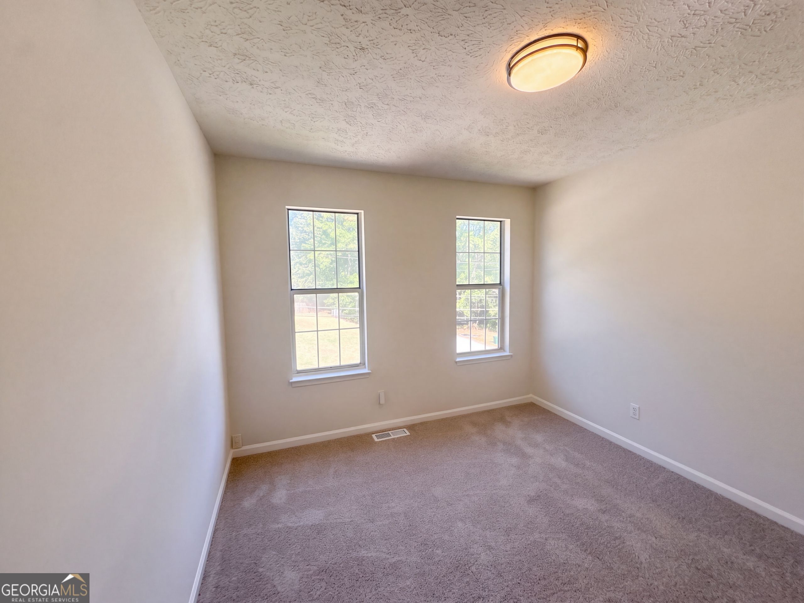 4389 Southvale Drive Property Photo 19