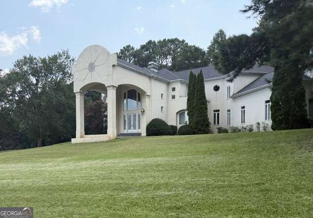 110 Standing Oak Place Property Photo 1