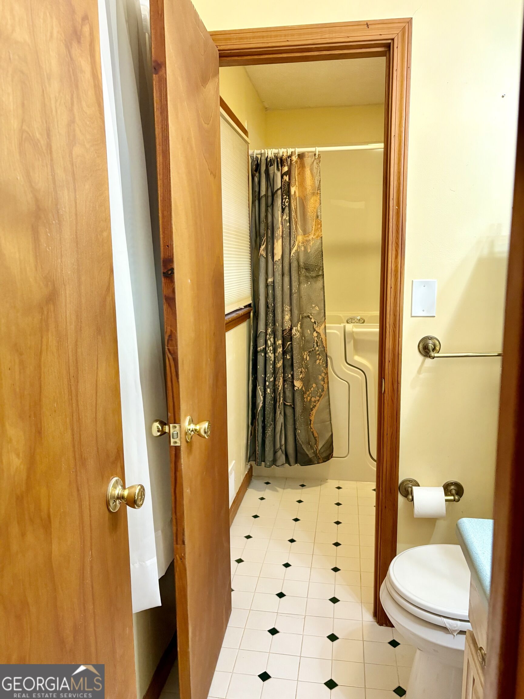 2480 Burton Circle Property Photo 27