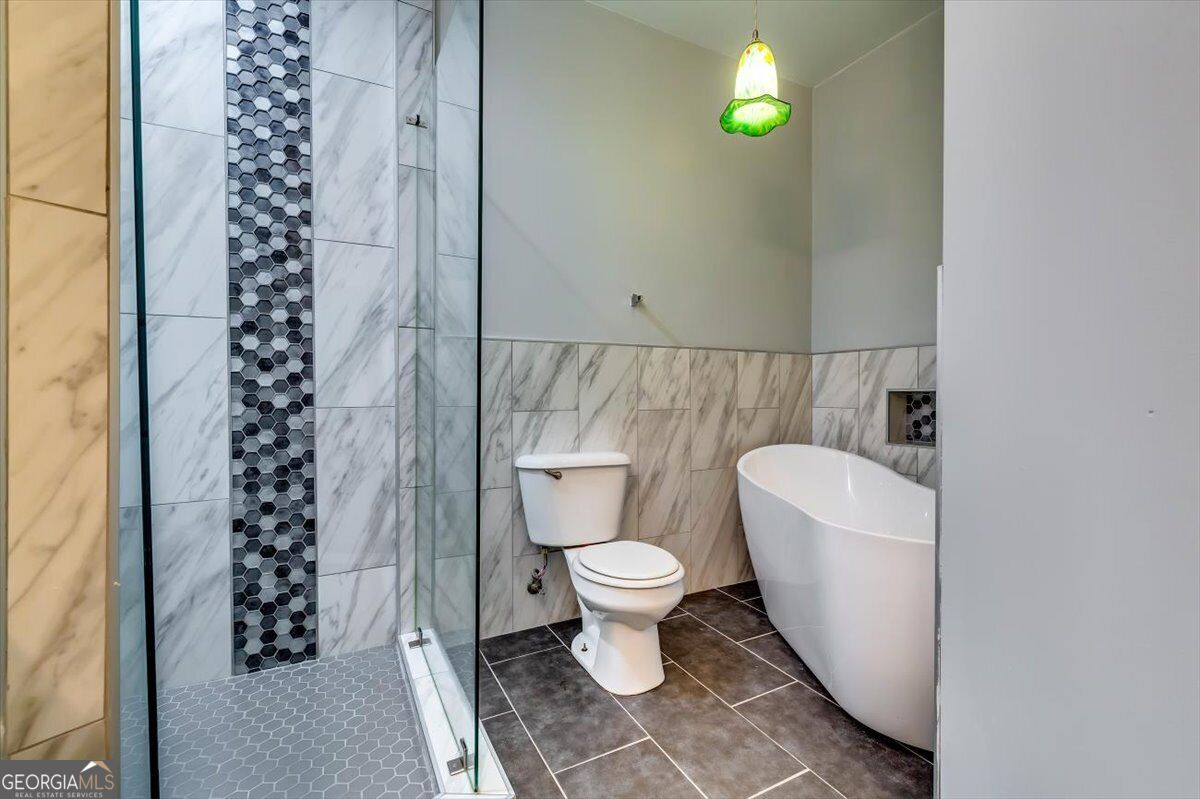 375 Highland Avenue Ne # 602 Property Photo 17
