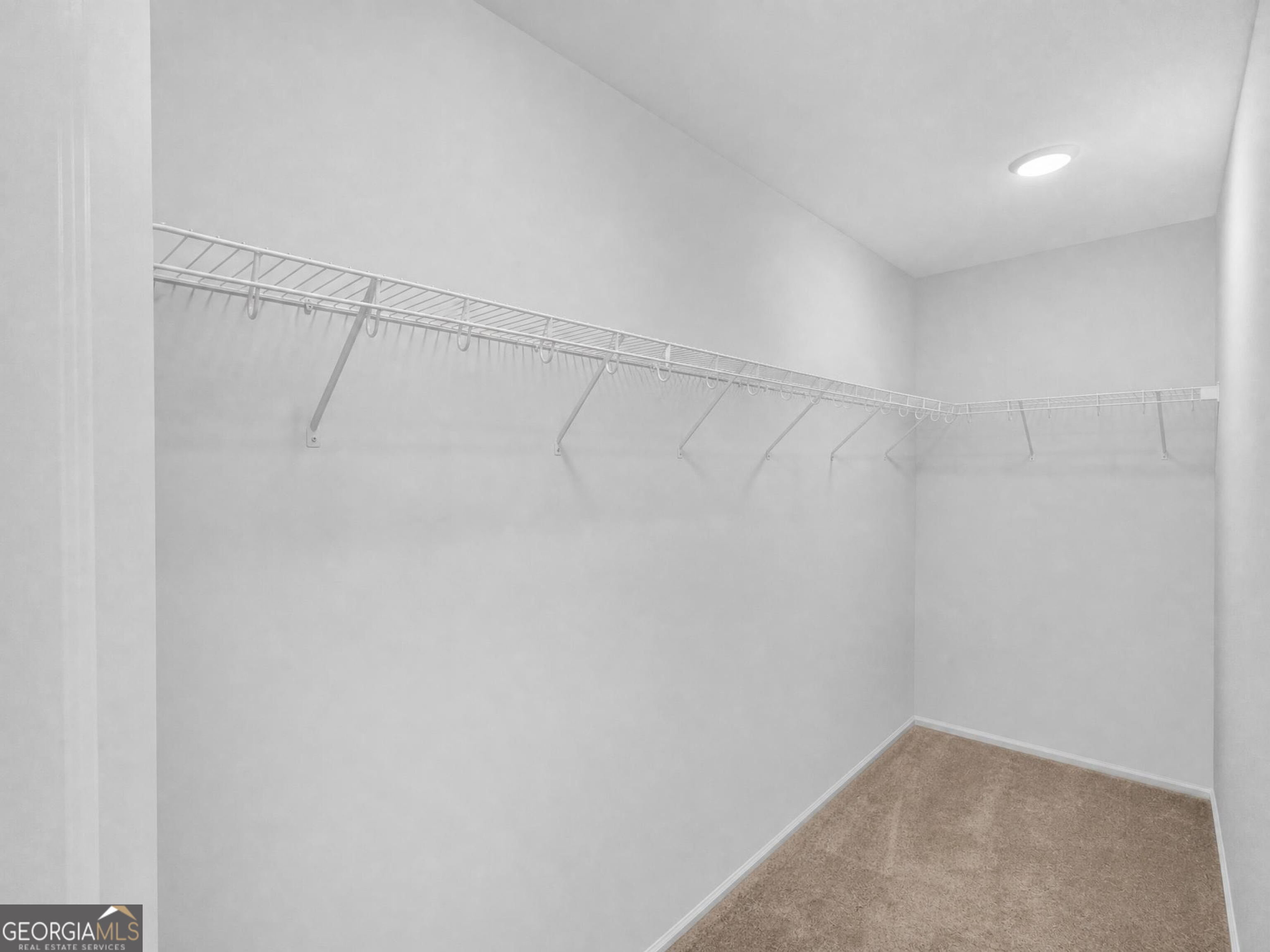 5 Iron Drive Property Photo 31