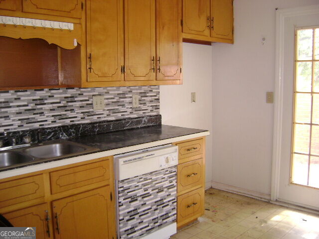 934 Park Place Ne Property Photo 6