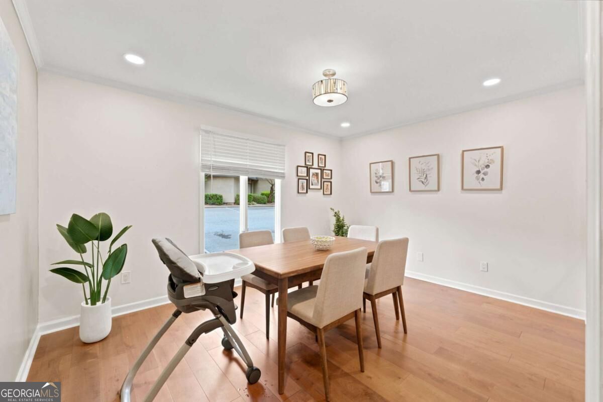 8 Ivy Ridge Ne Property Photo 4