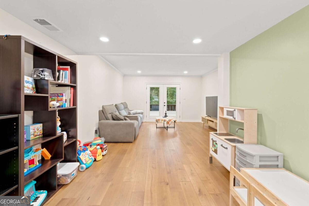8 Ivy Ridge Ne Property Photo 7