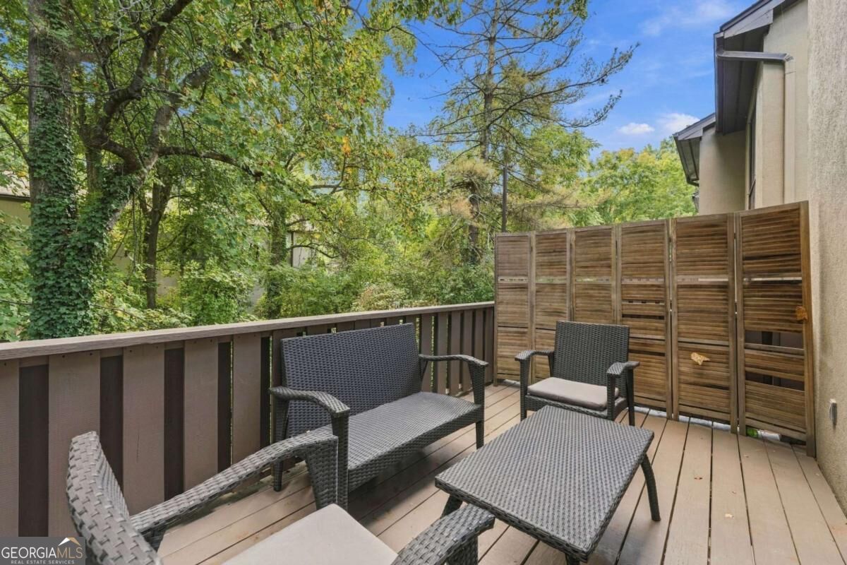 8 Ivy Ridge Ne Property Photo 15