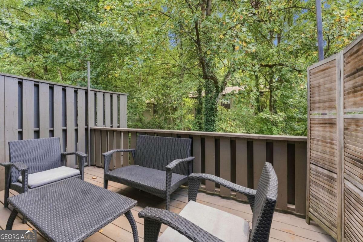 8 Ivy Ridge Ne Property Photo 17