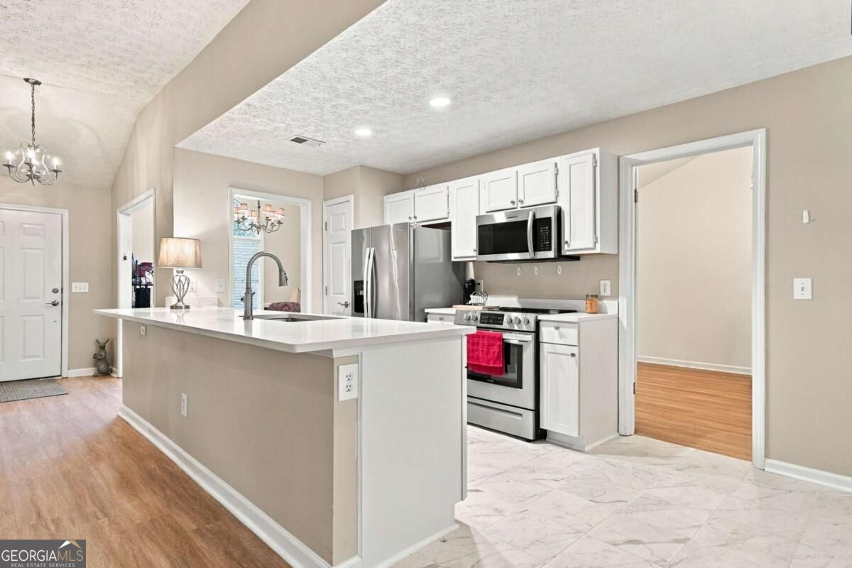 146 Pinebrook Drive Property Photo 14