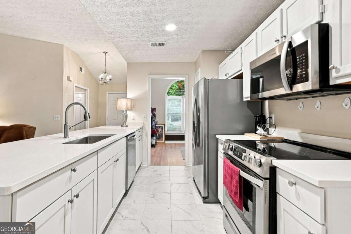 146 Pinebrook Drive Property Photo 16