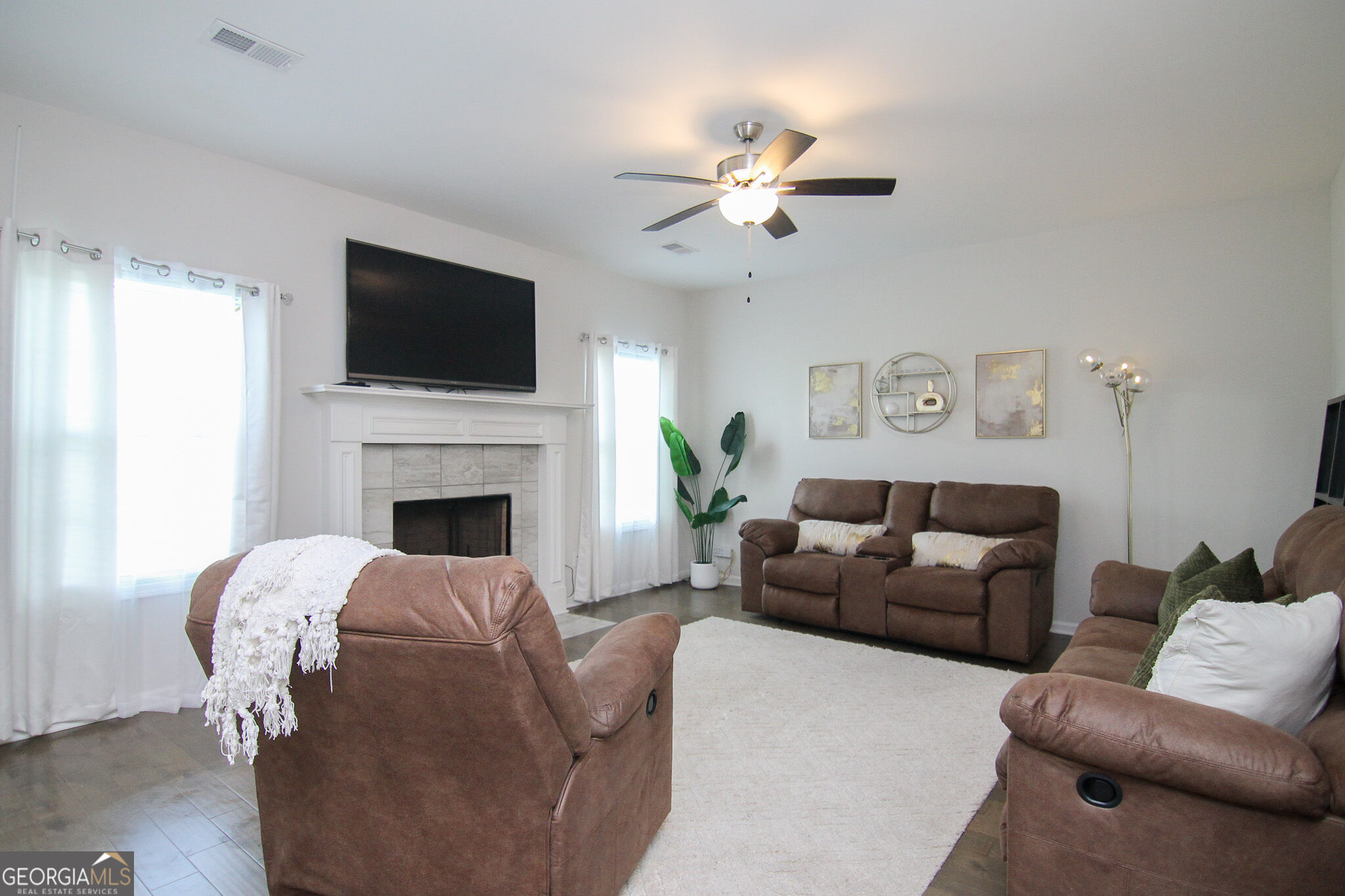 42 Willow Moss Way Property Photo 6
